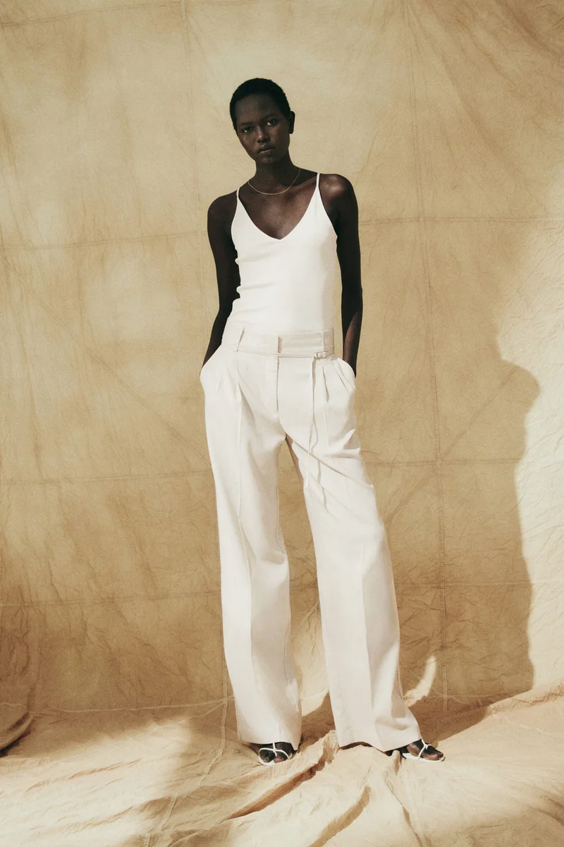 اتش اند ام بنطلون من القماش