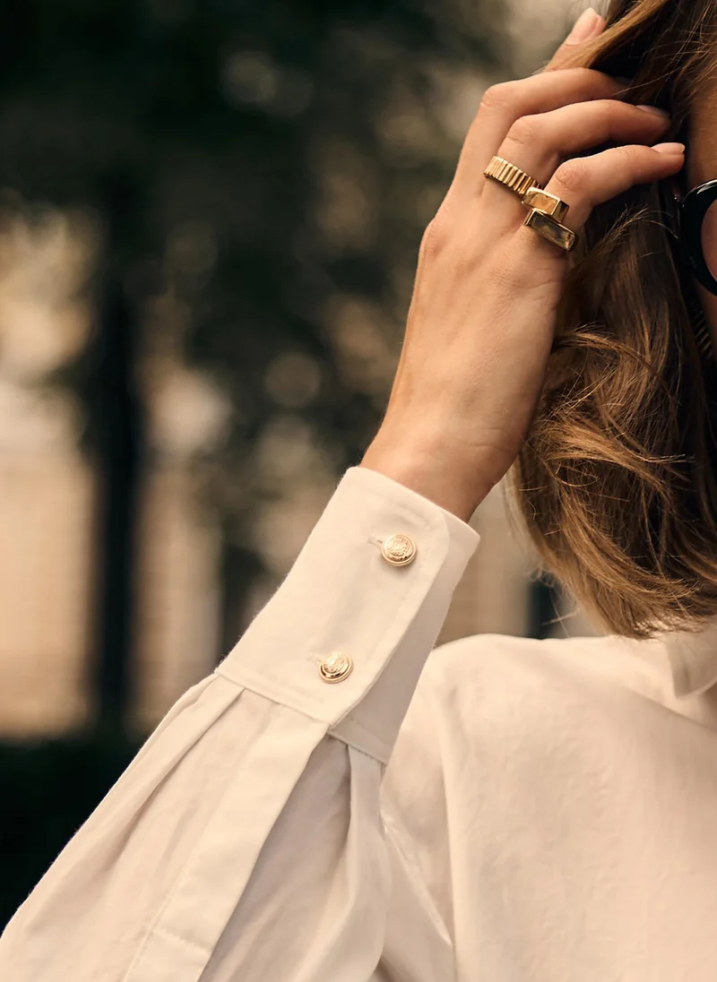 Lichi Loose shirt with accent buttons