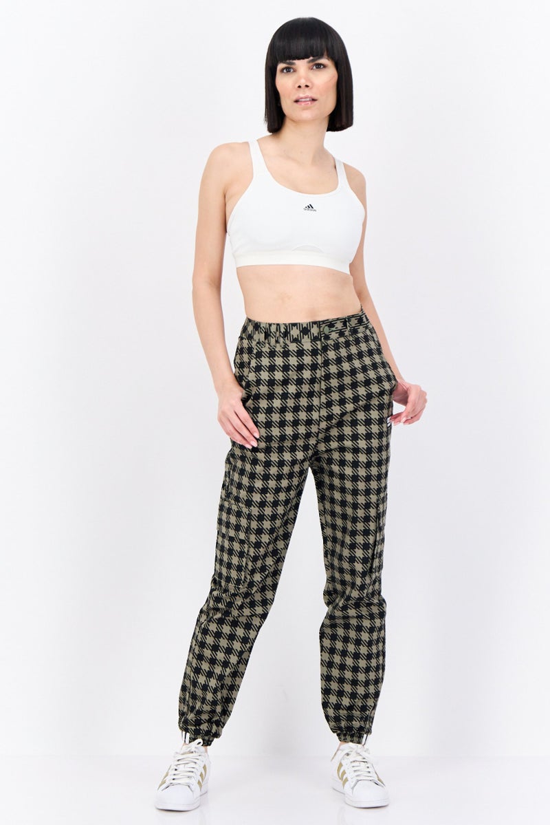 adidas Originals Women Regular Fit Outdoor Cargo Jogger Pants, Green - Image 4