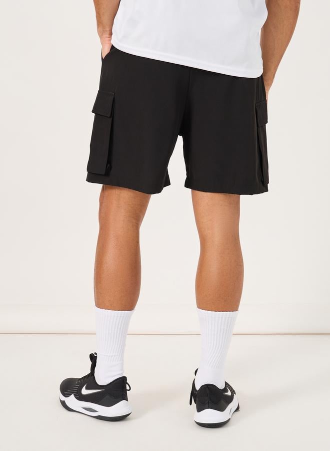 Styli Styli Regular Fit Woven 7inch Cargo Athleisure Shorts  - Image 4