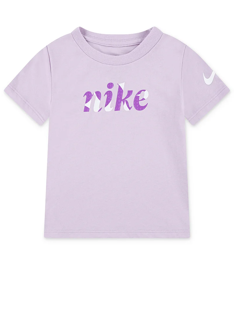 نايكي Infant Essential Logo T-Shirt