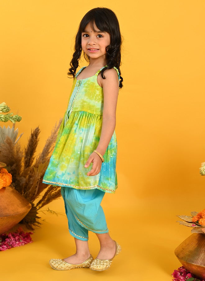 Saka Designs كُرتا إمبراطوري مصبوغ مع بنطلونات دهوتي للفتيات - Image 5