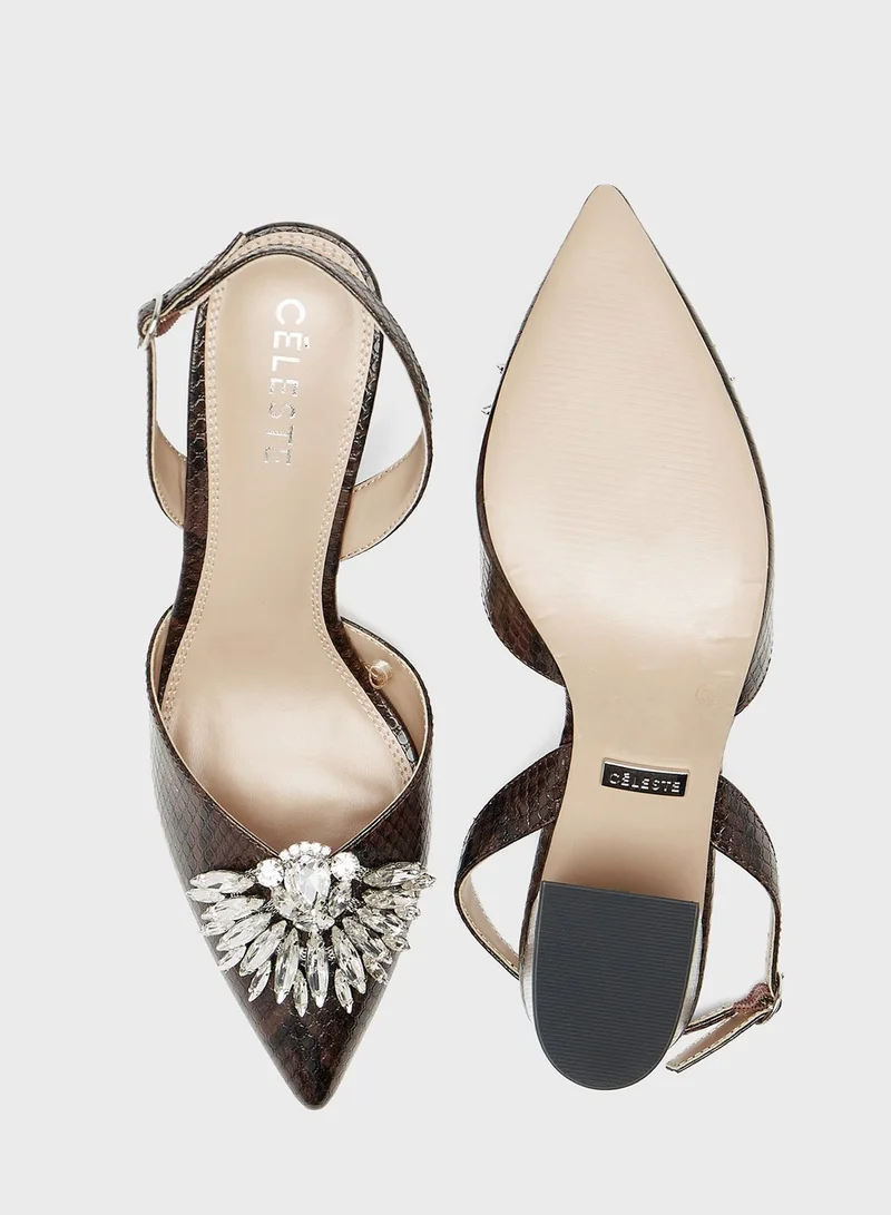 سيليست Pointed Toe Pumps