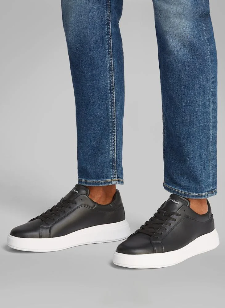 CALVIN KLEIN Low Top Lace Up Sneakers