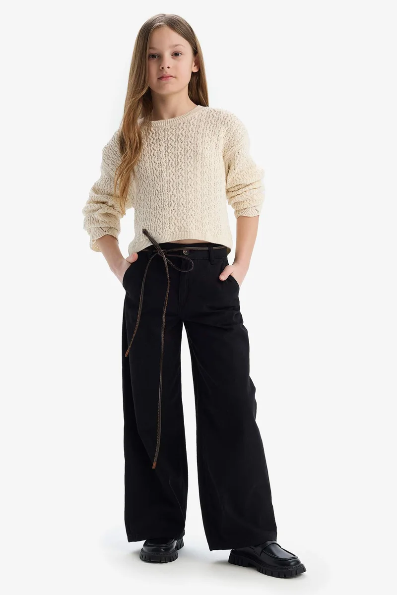 ديفاكتو Girl Standard Fit Crew Neck Pullover