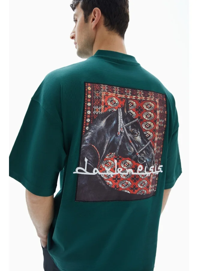 وي كرييت تيشيرت مطبوع بصورة حصان أخضر داكن من