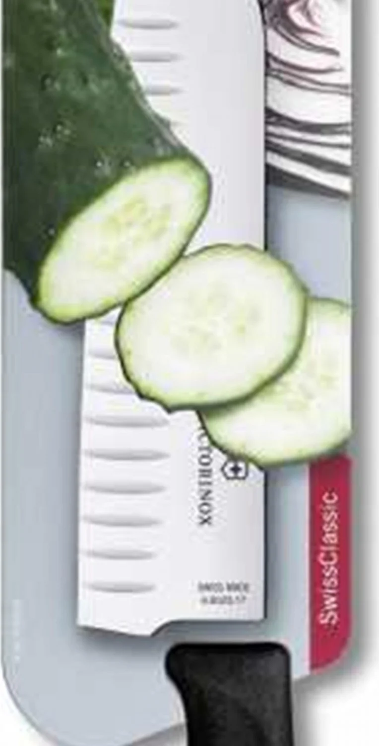 فيكترونوكس 6.8523.17B SwissClassic 17 cm Santoku Knife (With Blister)