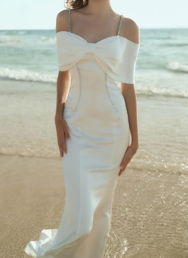 Lichi Maxi dress with open shoulders and silvertone decor