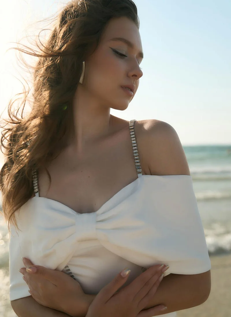 Lichi Maxi dress with open shoulders and silvertone decor