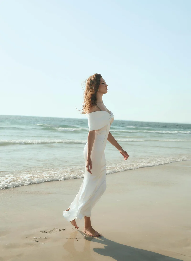 Lichi Maxi dress with open shoulders and silvertone decor