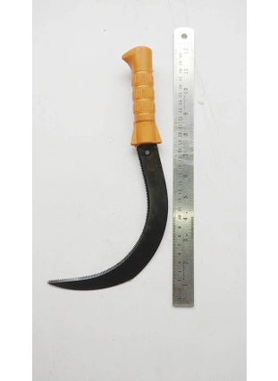FTE FTE Pruning curved saw with shar teeth Fiber Handle with super sharp teeth Traditional handsaw light weight for Grass Cutting Gardening and Agriculture purpose Small Size 28 cm  - Image 2