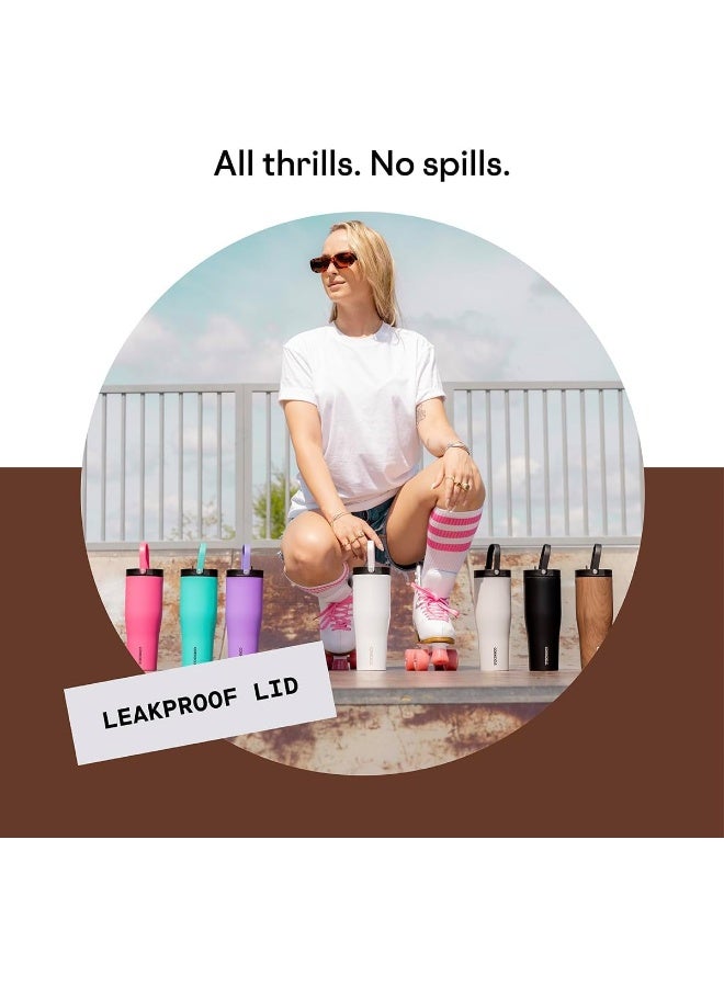CORKCICLE كوب كوركسيكل جو XL معزول مع غطاء وقشة، خشب الجوز، 30 أونصة – زجاجة ماء قابلة لإعادة الاستخدام تحافظ على المشروبات باردة لمدة 12 ساعة – كوب صديق لحامل الأكواب، تصميم مانع للتسرب - Image 3
