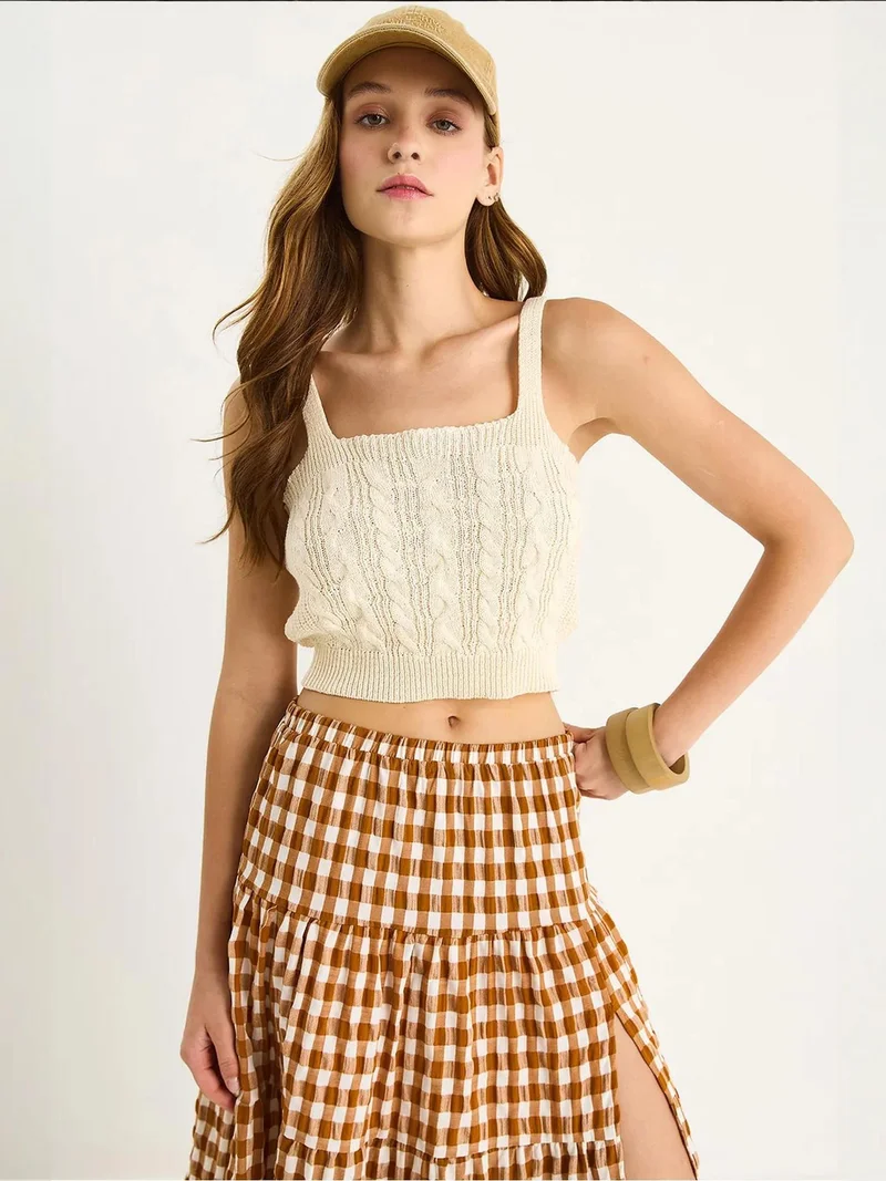 Bianco Lucci LUCCI Textured Ribbed Square Collar Crop Blouse