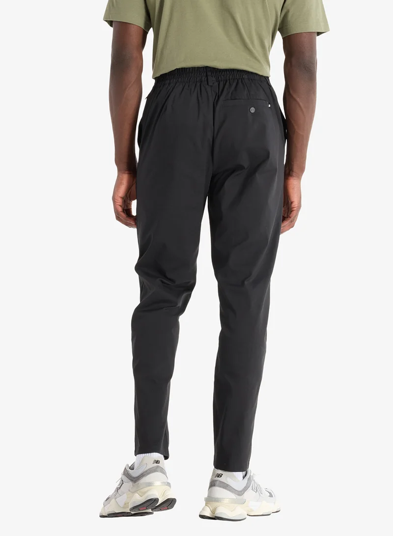 New Balance 30" Athletics Standard Tapered Pants