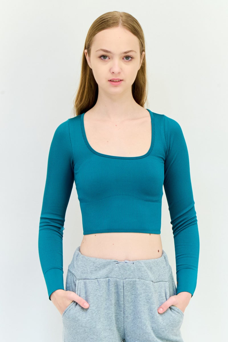 PUMA Women Sportswear Fit Long Sleeves Outdoor Crop Top, Green - Image 1