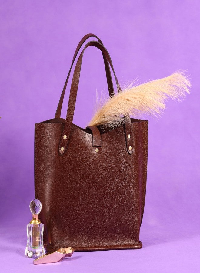 Celtic Leaf-Embossed Leather Tote Bag with Secure Strap Closure and Spacious Interior - Image 3