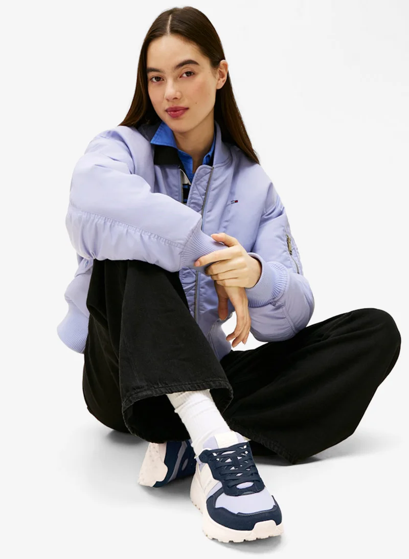 تومي جينز سنيكرز كاجوال برقبة منخفضة