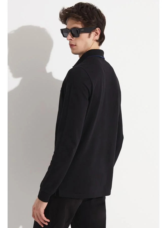 جون June Exclusive Men Textured Neck Sweatshirt Black