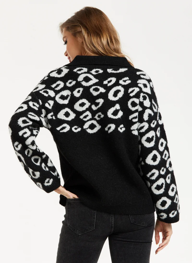 Liquorish Jacquard Animal Pattern Jumper Zip Front