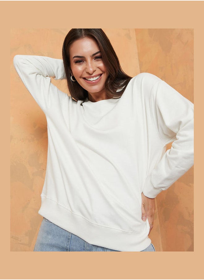 Styli - Regular Length Back Slogan Regular Fit Sweatshirt - Image 1