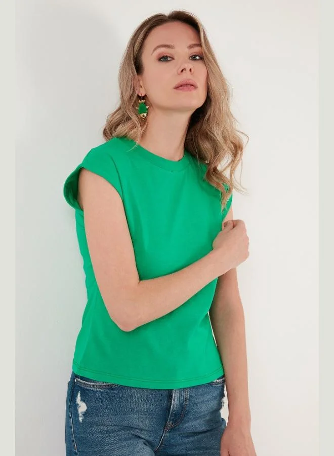 ليلا تيشيرت قطن % نسائي بياقة دائرية من ليلا