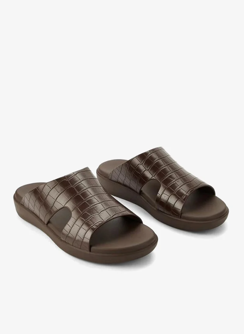 Le Confort Men Textured Comfort Slide Sandals