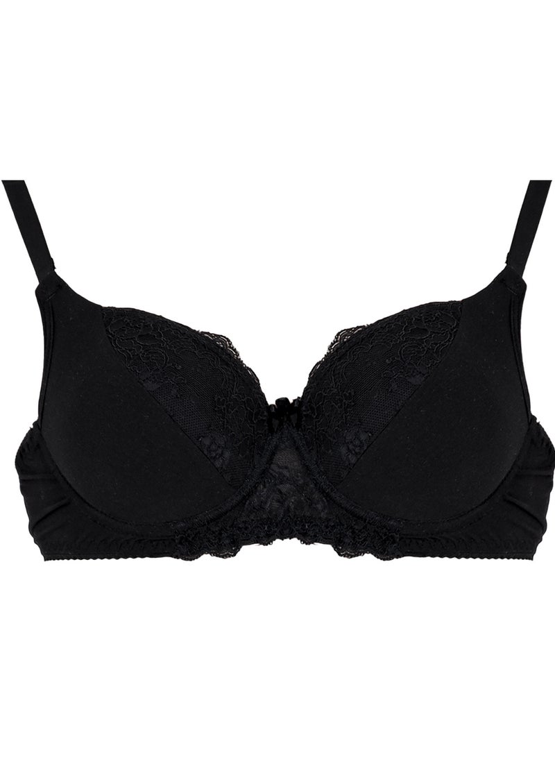 Dadoush Women's bra lined with soft lace embroidery for more elegance and beauty, designed with cap B, push-up bra with a modern and new design - Image 1