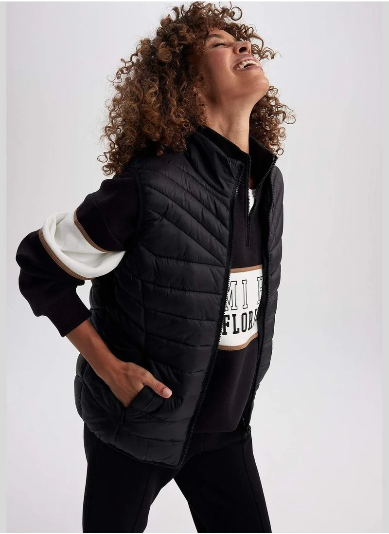 ديفاكتو Woman Slim Fit Outer Wear Vest