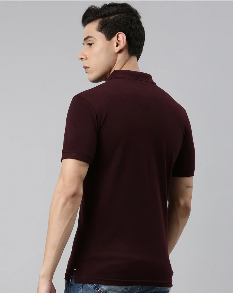 جوفن Men Maroon Solid Polo Collar Pure Cotton T-Shirt