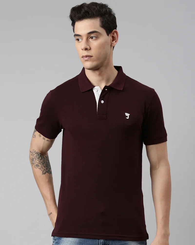 جوفن Men Maroon Solid Polo Collar Pure Cotton T-Shirt