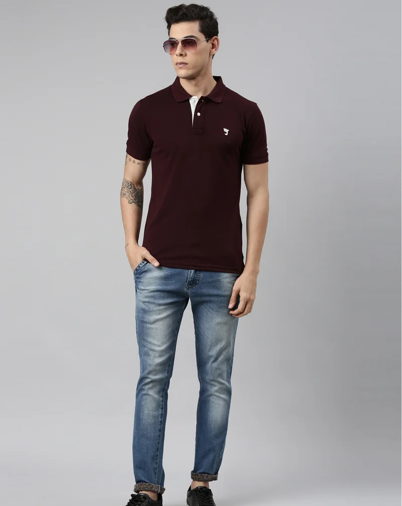 Joven Men Maroon Solid Polo Collar Pure Cotton T-Shirt
