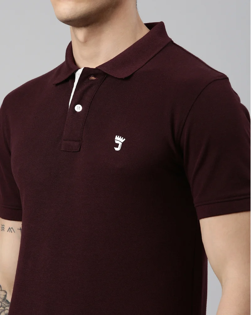 Joven Men Maroon Solid Polo Collar Pure Cotton T-Shirt