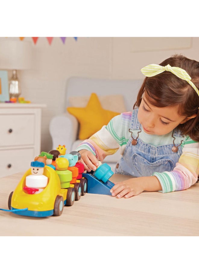 BATTAT Bus Toy With Moving Parts And 9 Toy Characters  - Image 2
