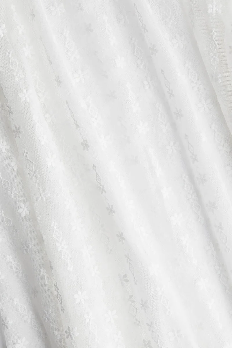 H&M Embroidered mesh skirt