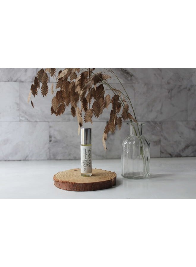 Herb & Root Sandalwood Perfume Oil Rollerball (Roll On) | Single Note Fragrance - Image 3