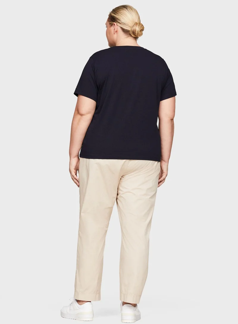 Tommy Hilfiger Plus Crew Neck Logo T-Shirt