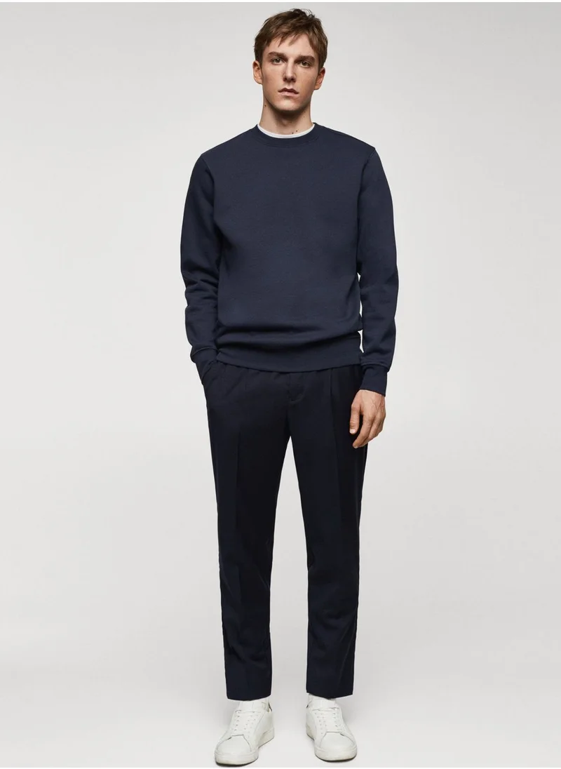 مانجو مان Essential Crew Neck Sweatshirt