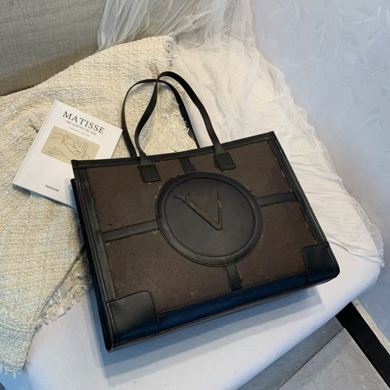 Printed L Letter Shopping Bag Tote Bag Large Capacity Lightweight Commuter Bag Fashion Messenger Bag - Image 1