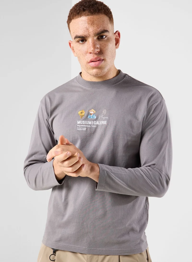 MUSIUM DIV. Logo T-Shirt