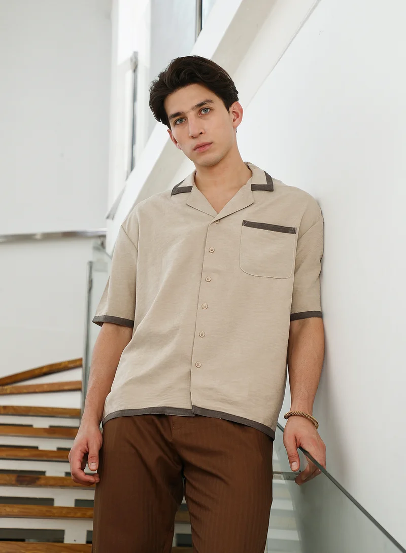 Campus Sutra Men's Beige Cuban Collar Shirt with Dark Brown Accents