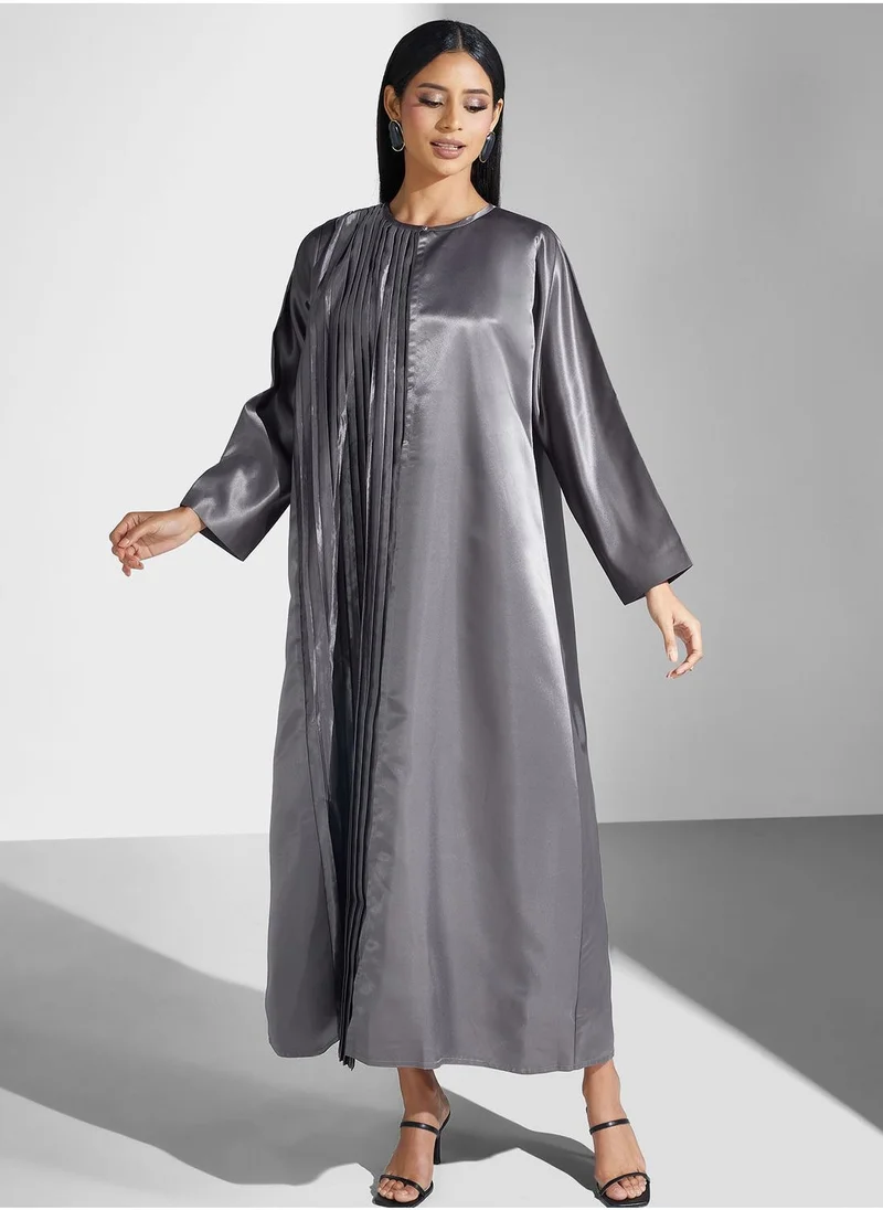 Meem by Mariyah Tiered Abaya