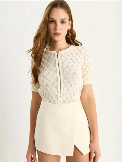 Bianco Lucci Short Sleeve V-Neck Textured Knit Cropped Cardigan