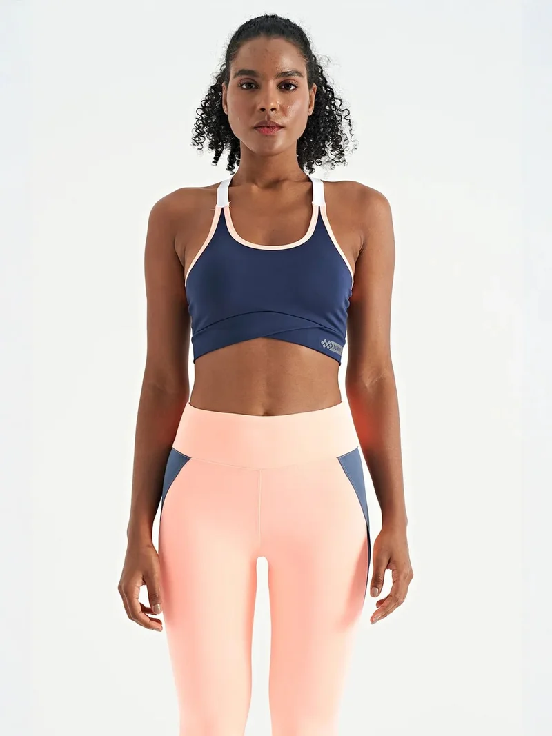 تومي لايف TOMMY Fitted Sleeveless Crop Sports Top