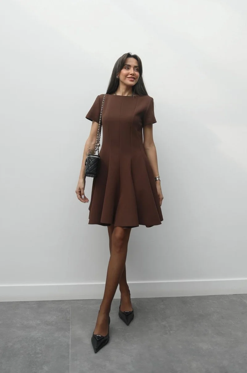 Havoş Brown Flounce Short Dress