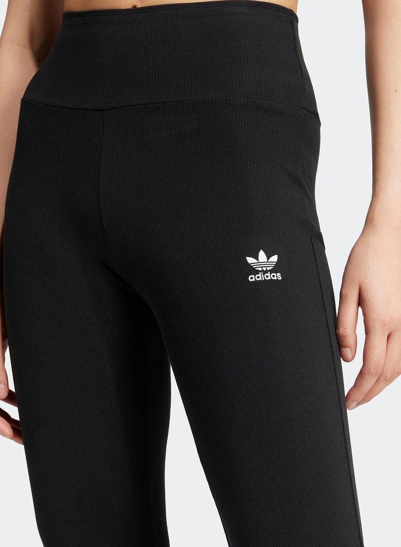 adidas Originals Essential Ribbed Flared Leggings - Image 3