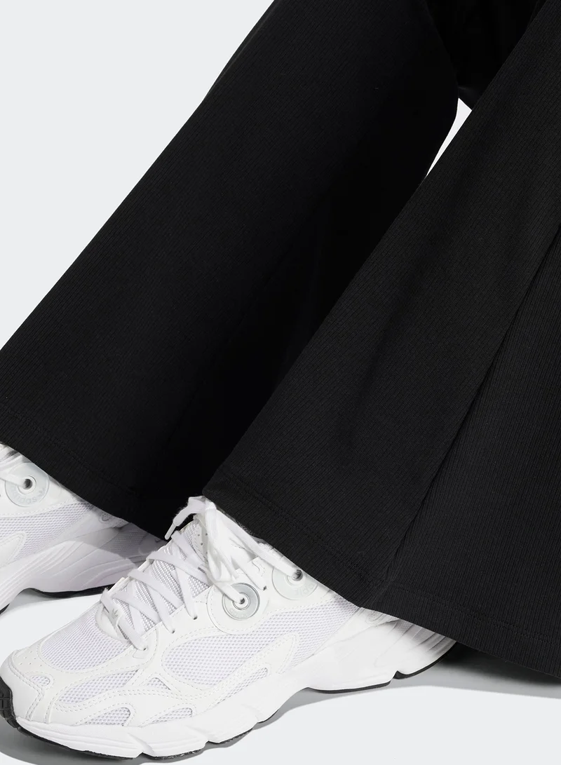 adidas Originals Essential Ribbed Flared Leggings