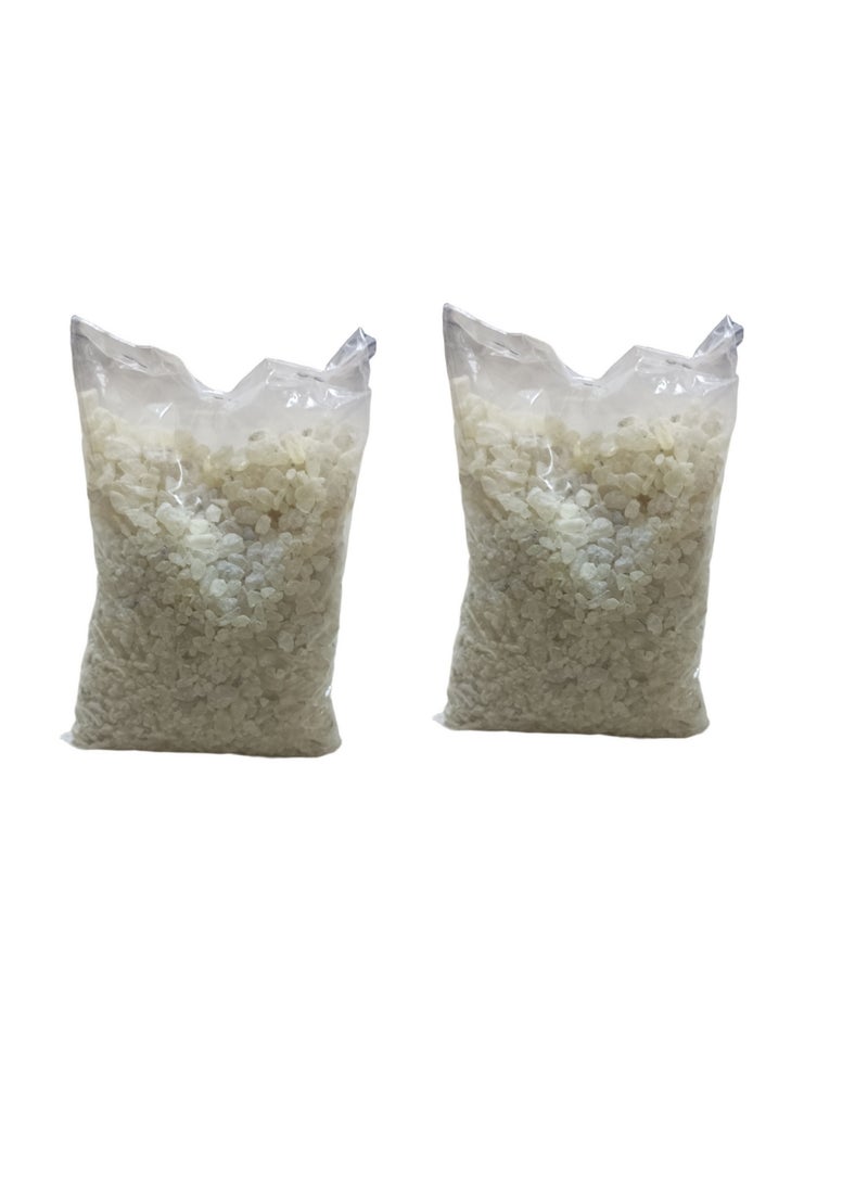 مستكة نقية مجموعة من كيسان كل كيس يحتوي على 500g ،المعروفة ب مستكا اندونيسي ابيض .