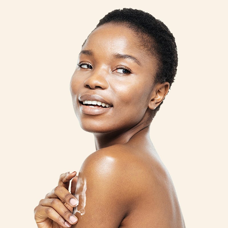 Aveeno Daily Moisturizing Body Lotion, Gentle Lotion Nourishes Dry Skin with Moisture, Sooth-ing Prebiotic Oat, Fragrance-Free, Non-Comedogenic, Travel-Size, 2.5 fl. oz, 3 Pack - Image 4