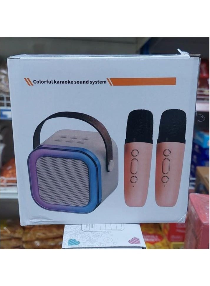 جهاز كاريوكي صغير للأطفال مع 2 ميكروفونات لاسلكية ومكبر صوت بلوتوث و18 أغنية محملة مسبقًا وهدايا عيد ميلاد مع أضواء ملونة (وردي) - Image 1