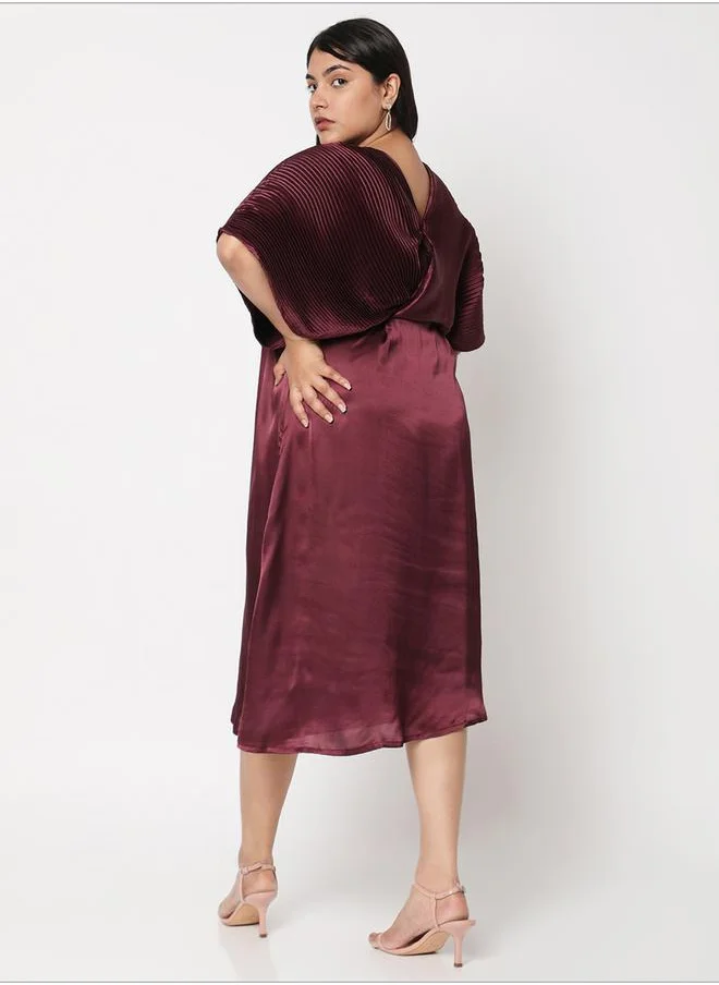 ميش Solid Pleated Detail V-Neck Fit & Flare Dress by Styli